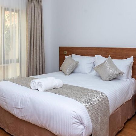 CySuites Apartment Hotel Nairobi Buitenkant foto
