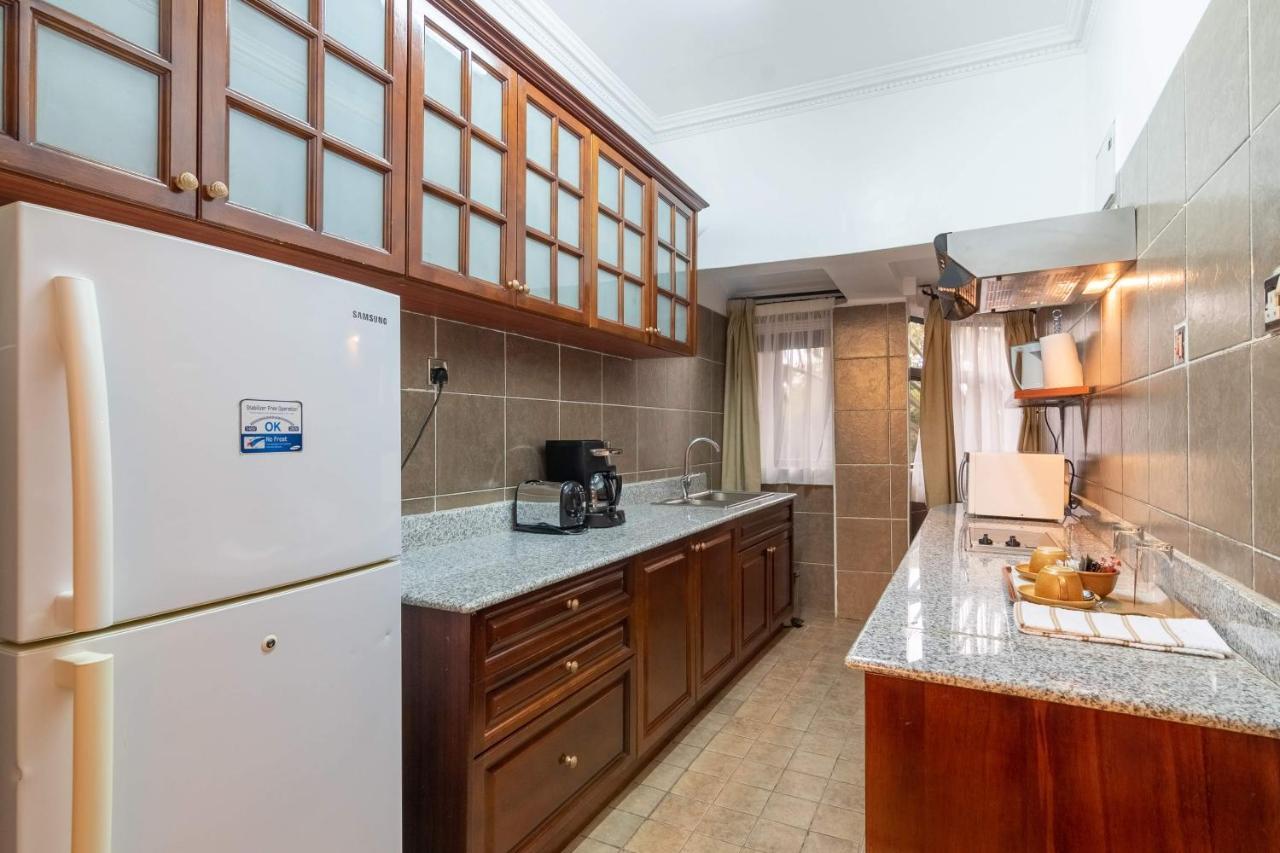 CySuites Apartment Hotel Nairobi Buitenkant foto